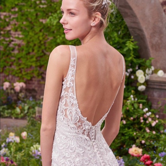 Gorgeous Rebecca Ingram Wedding Dress On Sale ( Store Sample) - Picture 3 of 3
